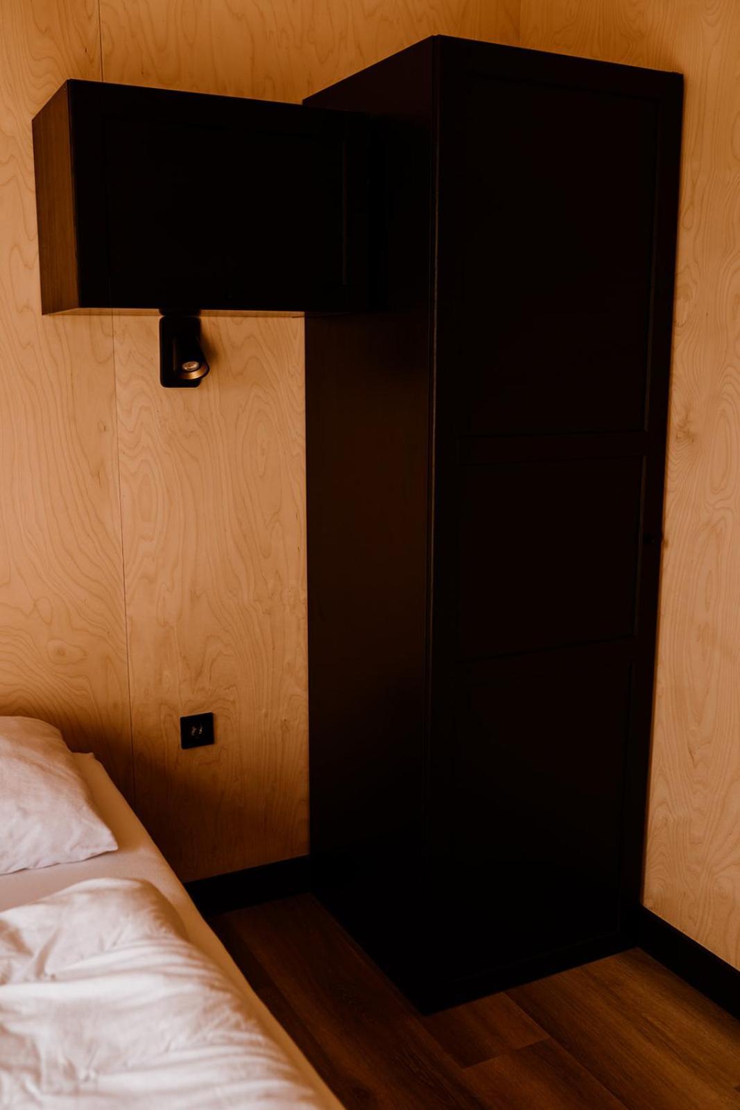 Tiny House Xxl Hotel Bant Exterior photo
