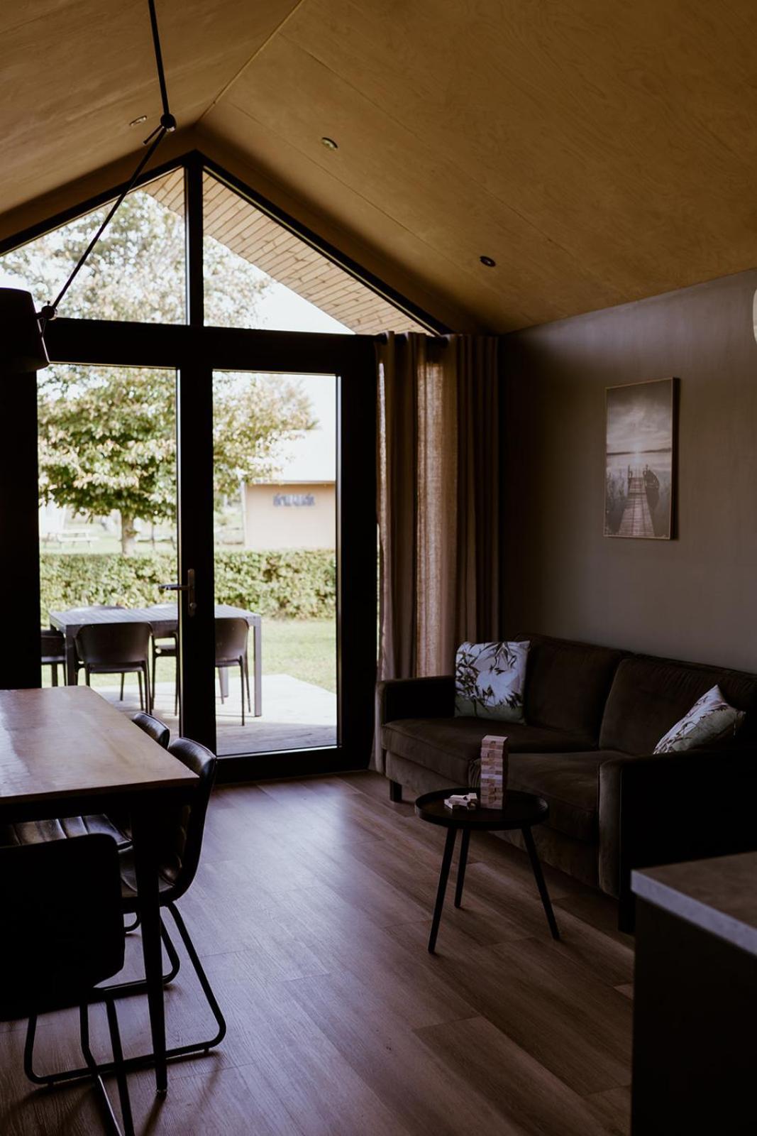 Tiny House Xxl Hotel Bant Exterior photo