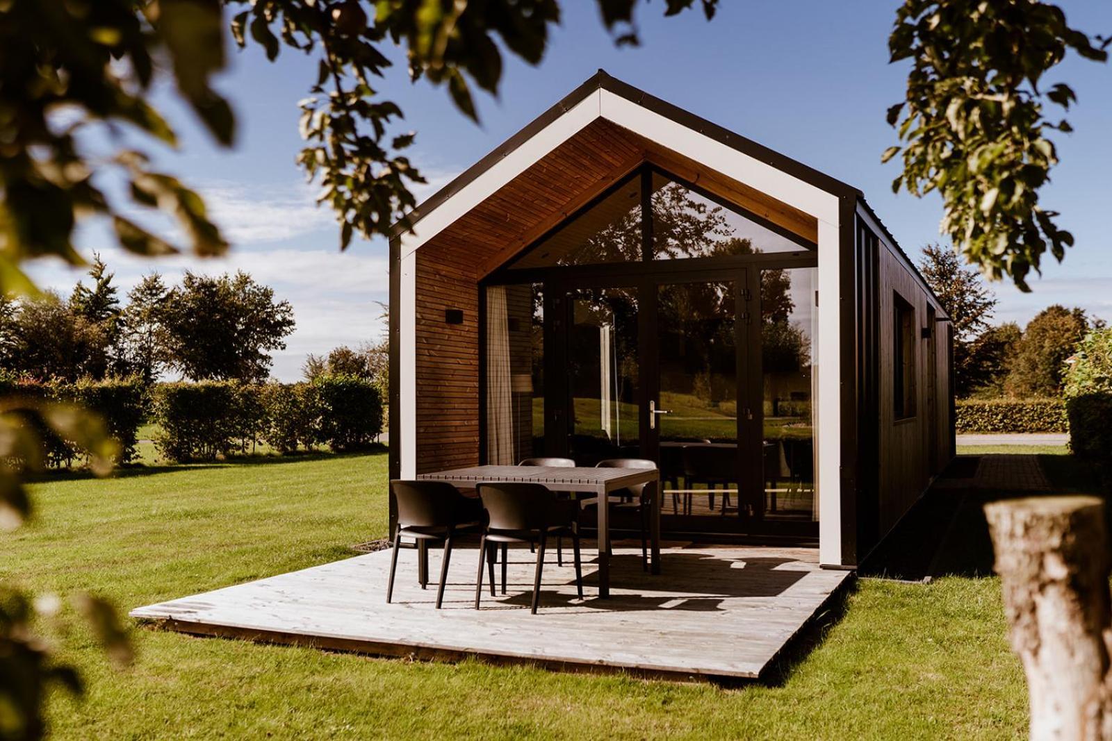 Tiny House Xxl Hotel Bant Exterior photo